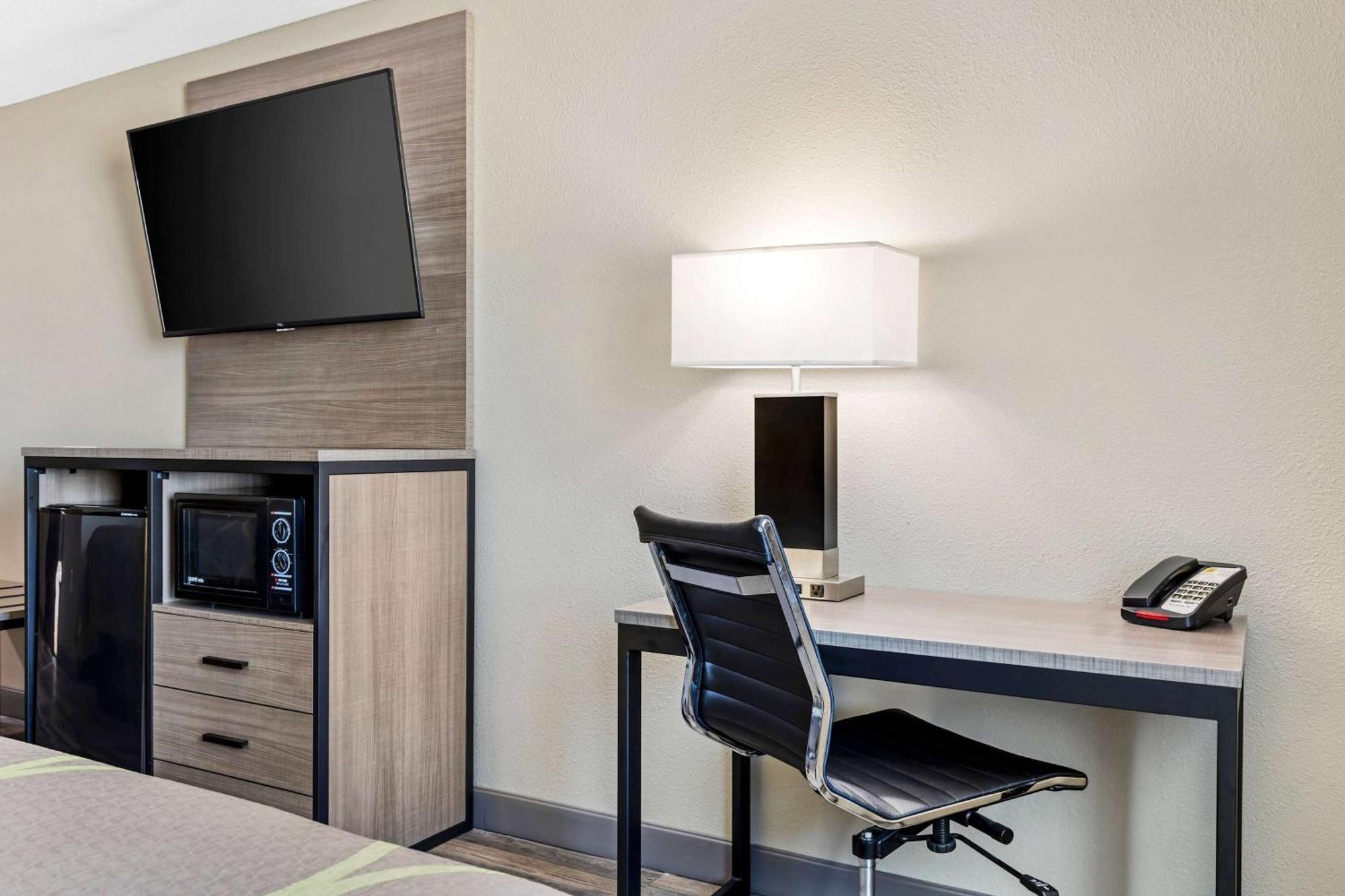 Super 8 By Wyndham Harker Heights Killeen - Fort Cavazos Bagian luar foto