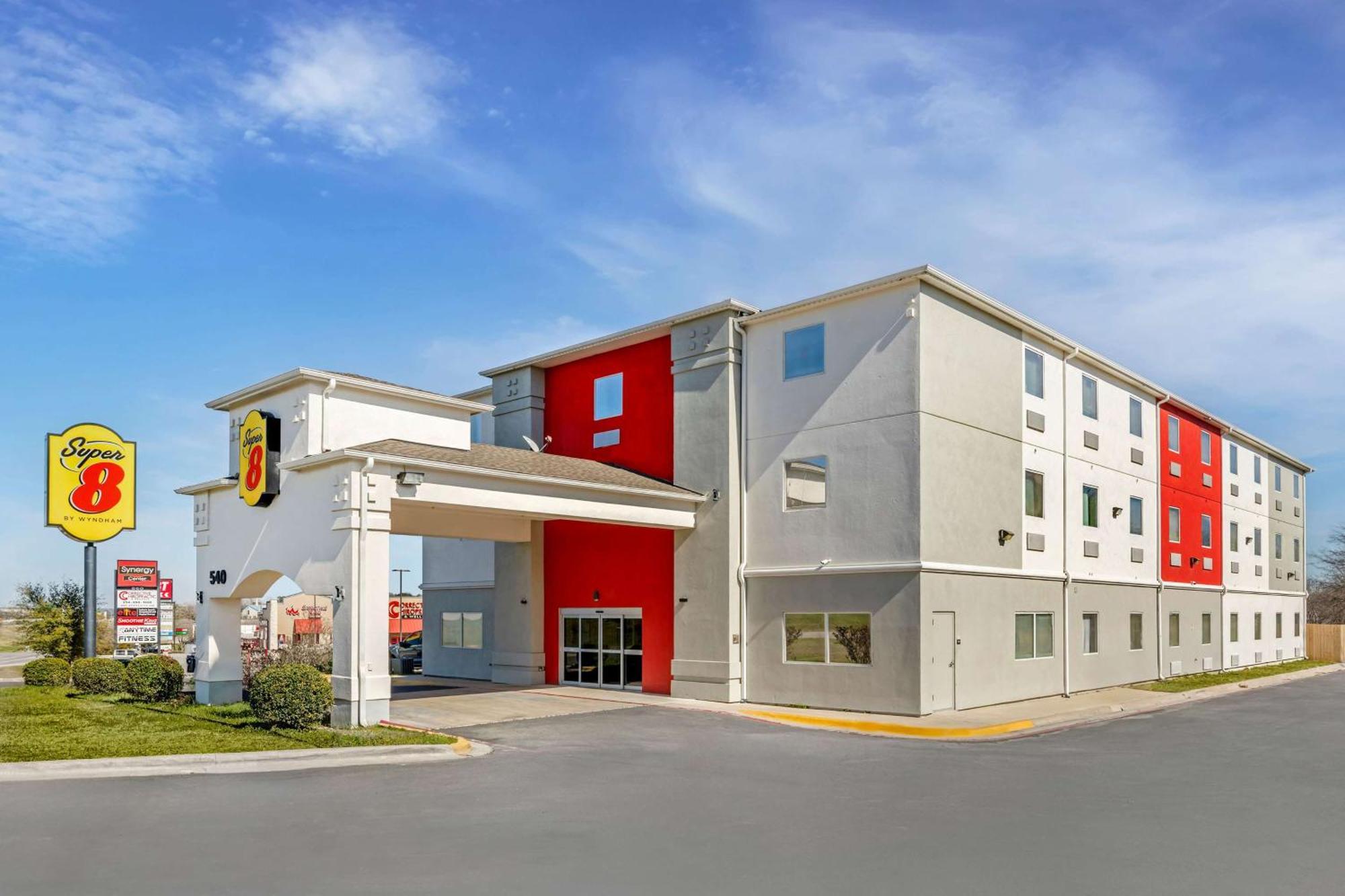 Super 8 By Wyndham Harker Heights Killeen - Fort Cavazos Bagian luar foto